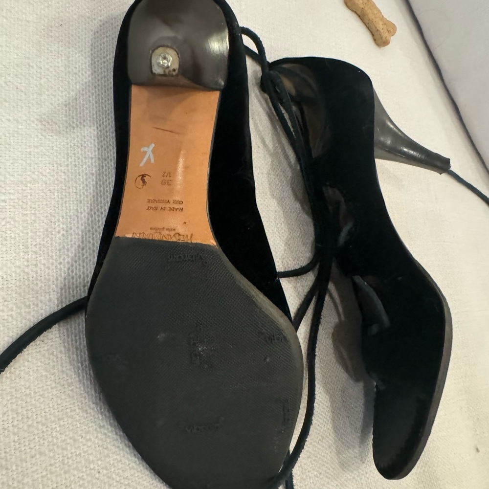 Tom Ford for Yves Saint Laurent black velvet heels - Picture 4 of 4